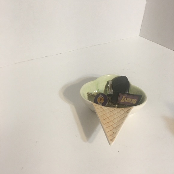 Adorable Ice Cream Cone Trinket Dish! - Picture 5 of 11